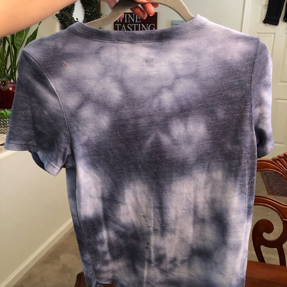 Top - Picture 2 of 2